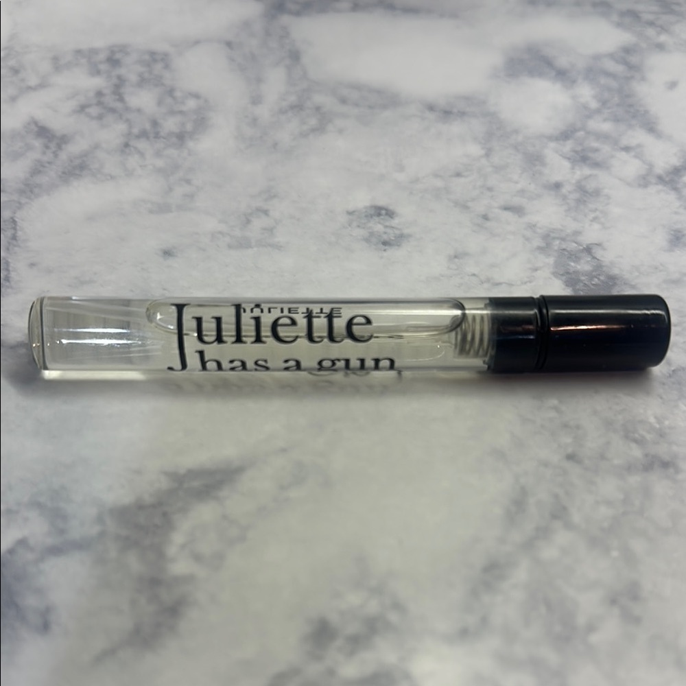 Juliette has a gun - Juliette